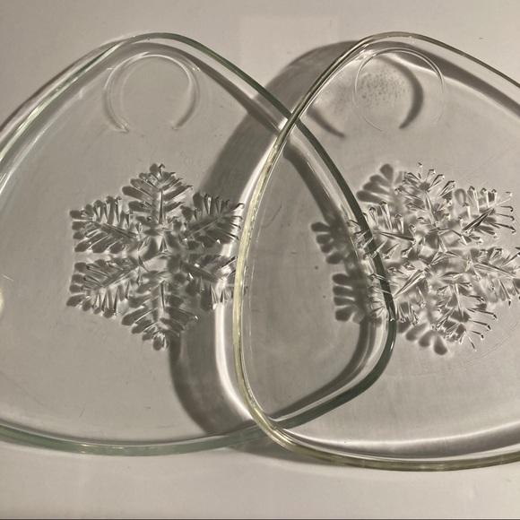 VTG Indiana Glass Atomic Snowflake Snack Plates (2 - Picture 4 of 8